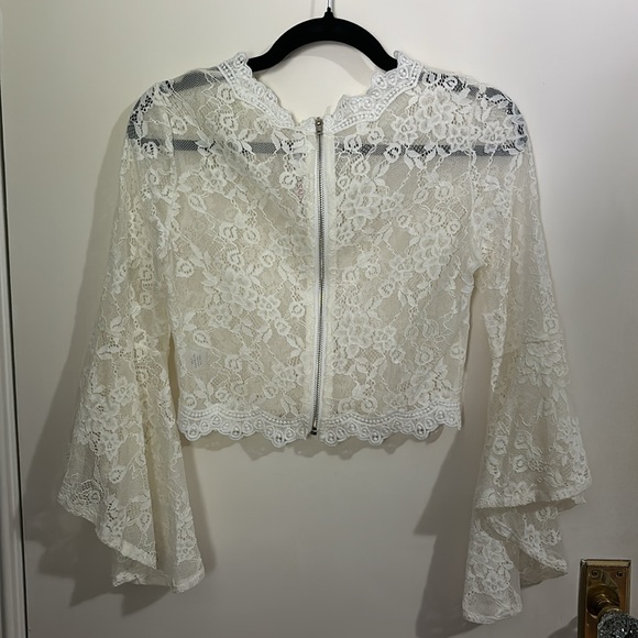 Floral Lace Top - Picture 4 of 4